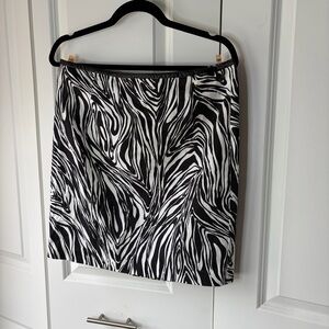 Willi Smith Monochrome Zebra Pencil Skirt